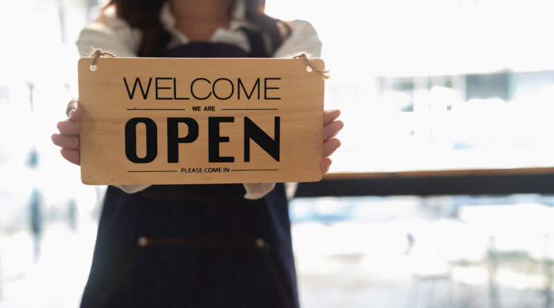 What Happens When a Business Says It’s “Woman-Owned”? New Research Shows Surprising Benefits